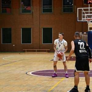 basket_legnica_wilki_zary_fot_dawid_soltys35.JPG