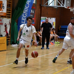 basket_legnica_mkk_gniezno_fot_dawid_soltys019.JPG