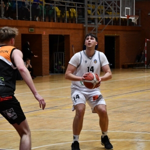 basket_legnica_mkk_gniezno_fot_dawid_soltys059.JPG