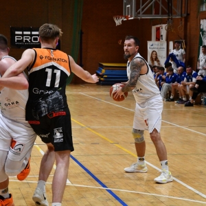 basket_legnica_mkk_gniezno_fot_dawid_soltys099.JPG