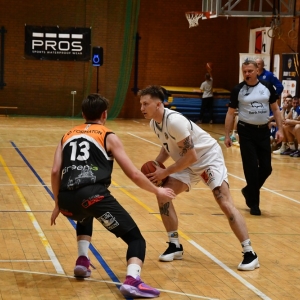 basket_legnica_mkk_gniezno_fot_dawid_soltys105.JPG
