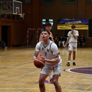 basket_legnica_mkk_gniezno_fot_dawid_soltys111.JPG