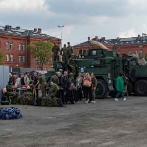 targi-wojskowe-fot-ewajak234.jpg