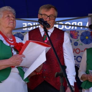 festiwal-folkor-proch-fot-ewajak038.jpg