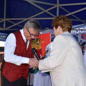 festiwal-folkor-proch-fot-ewajak079.jpg