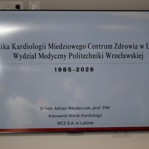 mcz-fot-zjjak086.jpg