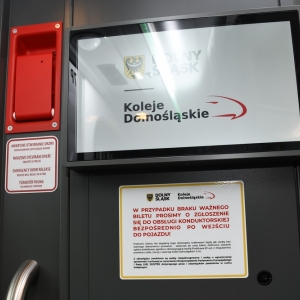koleje-100-pociag-fot-ewajak080.jpg
