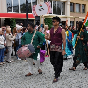 swiat-pod-kyczera-fot-ewajak150.jpg