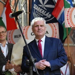swiat-pod-kyczera-fot-ewajak238.jpg