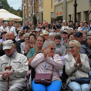 swiat-pod-kyczera-fot-ewajak256.jpg