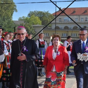 dozynki-legpol-fot-ewajak196.jpg