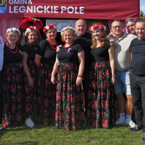 dozynki-legpol-fot-ewajak250.jpg